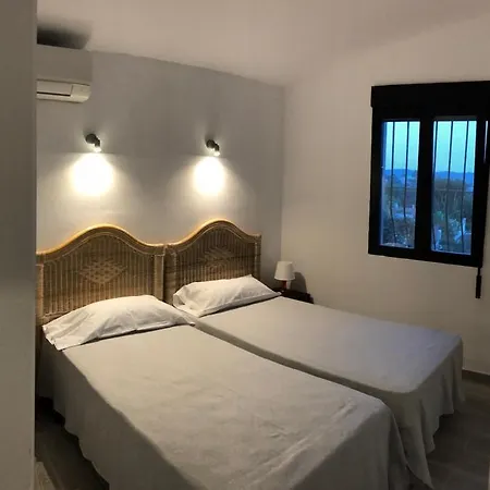 Chalet 3 Avec Piscine A 3km De La Moraira